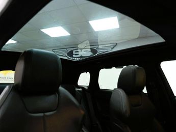 LAND ROVER RANGE ROVER EVOQUE 2.0 TD4 HSE Dynamic SUV 5dr Diesel Auto 4WD Euro 6 (s/s) (180 ps