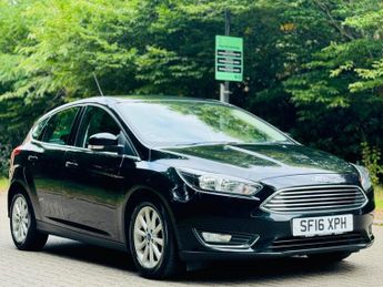 Ford Focus 1.0T EcoBoost Titanium Euro 6 (s/s) 5dr