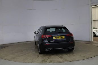 Mercedes-Benz A Class 1.5 A180d Sport (Executive) 7G-DCT Euro 6 (s/s) 5dr