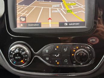 Renault Captur 1.5 dCi ENERGY Dynamique Nav Auto Euro 6 (s/s) 5dr