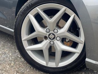 SEAT Ibiza 1.0 TSI FR DSG Euro 6 (s/s) 5dr