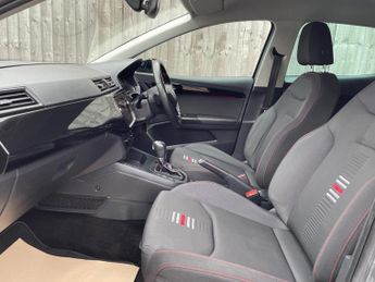 SEAT Ibiza 1.0 TSI FR DSG Euro 6 (s/s) 5dr