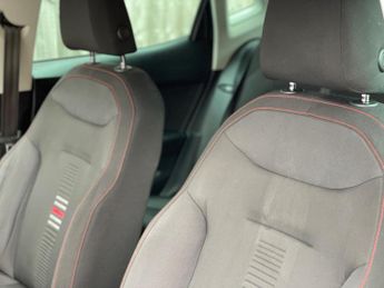 SEAT Ibiza 1.0 TSI FR DSG Euro 6 (s/s) 5dr