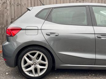 SEAT Ibiza 1.0 TSI FR DSG Euro 6 (s/s) 5dr