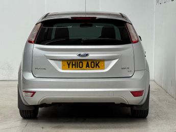Ford Focus 1.6 Zetec 5dr