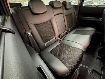 Peugeot 3008 1.6 e-HDi Allure EGC Euro 5 (s/s) 5dr