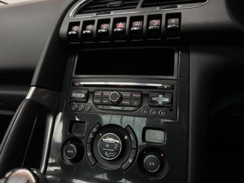 Peugeot 3008 1.6 e-HDi Allure EGC Euro 5 (s/s) 5dr