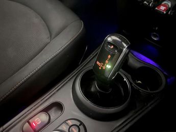 MINI Countryman 1.5 Cooper Classic Steptronic Euro 6 (s/s) 5dr