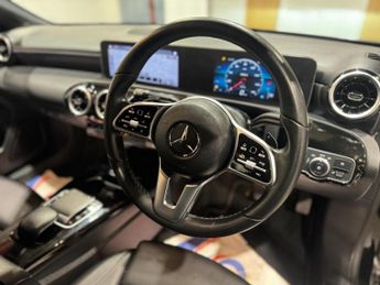 Mercedes-Benz A Class 1.3 A200 Sport (Executive) 7G-DCT Euro 6 (s/s) 5dr