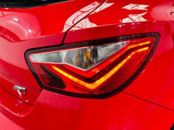 SEAT Ibiza 1.4 TSI Cupra Sport Coupe DSG Euro 5 3dr