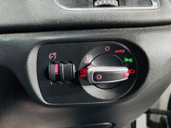 Audi Q3 2.0 TDI S line S Tronic quattro Euro 5 (s/s) 5dr