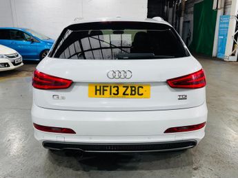 Audi Q3 2.0 TDI S line S Tronic quattro Euro 5 (s/s) 5dr
