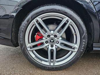 Mercedes-Benz E Class 2.0 E220d AMG Line G-Tronic+ Euro 6 (s/s) 4dr