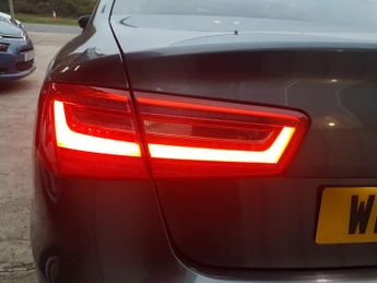 Audi A6 Saloon 2.0 TDI ultra Black Edition S Tronic Euro 6 (s/s) 4dr