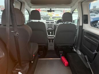 Volkswagen Caddy Life 2.0 TDI DSG Euro 6 (s/s) 5dr