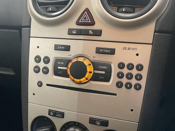 Vauxhall Corsa 1.2i 16v Energy Hatchback 5dr Petrol Manual (a/c) (124 g/km, 84