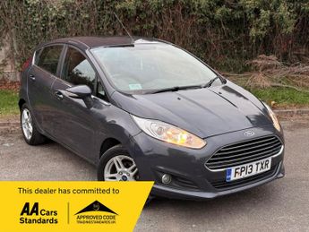 Ford Fiesta 1.0 Zetec Euro 5 (s/s) 5dr