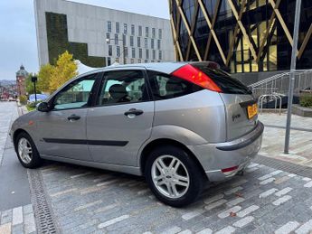 Ford Focus 1.6i 16v Zetec 5dr