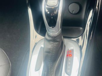 Vauxhall Corsa 1.4i SE Auto Euro 6 5dr