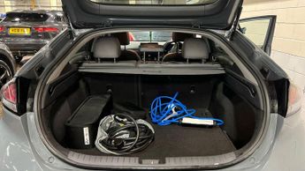 Hyundai IONIQ 38.3kWh Premium SE Auto 5dr