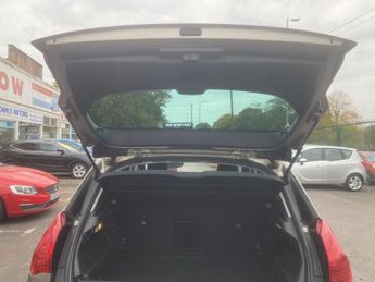 Peugeot 3008 1.6 HDi Sport EGC Euro 5 5dr