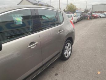 Peugeot 3008 1.6 HDi Sport EGC Euro 5 5dr