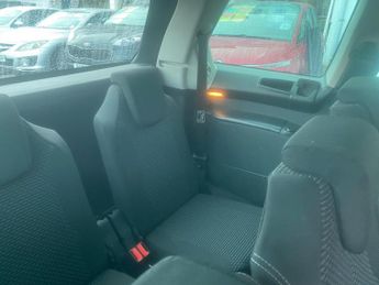 Citroen Grand C4 Picasso 1.6 e-HDi Airdream Platinum EGS6 Euro 5 (s/s) 5dr