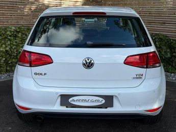 VOLKSWAGEN GOLF 1.6 TDI BlueMotion Tech Match Hatchback 5dr Diesel DSG Euro 5 (s