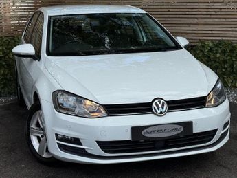VOLKSWAGEN GOLF 1.6 TDI BlueMotion Tech Match Hatchback 5dr Diesel DSG Euro 5 (s