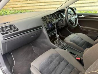 VOLKSWAGEN GOLF 1.4 TSI BlueMotion Tech ACT GT Hatchback 5dr Petrol DSG Euro 6 (