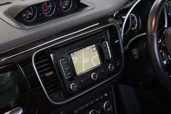Volkswagen Beetle 2.0 TDI Sport Cabriolet DSG Euro 5 2dr