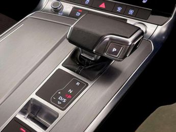 Audi A6 Saloon 2.0 TFSI 45 S line S Tronic quattro Euro 6 (s/s) 4dr