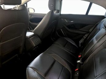 Jaguar I-PACE 400 90kWh SE Auto 4WD 5dr