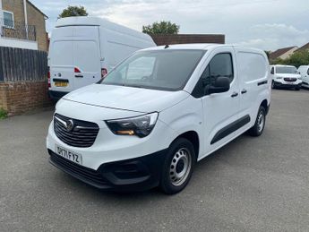 Vauxhall Combo 1.5 Turbo D 2300 Dynamic L2 H1 Euro 6 4dr
