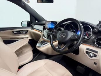 Mercedes-Benz EQV EQV 300e 90kWh Sport (Premium Plus) MPV 5dr Electric Auto (204 p