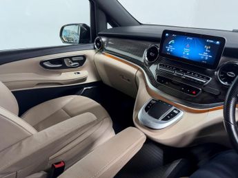 Mercedes-Benz EQV EQV 300e 90kWh Sport (Premium Plus) MPV 5dr Electric Auto (204 p