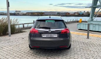 Vauxhall Insignia 2.0 CDTi SRi Nav Sports Tourer Auto Euro 5 5dr