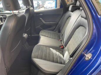 SEAT Arona 1.6 TDI XCELLENCE Lux DSG Euro 6 (s/s) 5dr