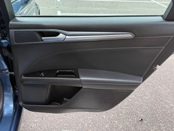 Ford Mondeo 1.5T EcoBoost Titanium Edition Auto Euro 6 (s/s) 5dr