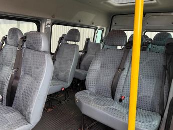 Ford Transit 2.2 TDCi 350 HDT RWD L3 H2 4dr