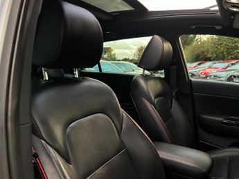 Kia Sportage 2.0 CRDi EcoDynamics+ GT-Line S Auto AWD Euro 6 (s/s) 5dr