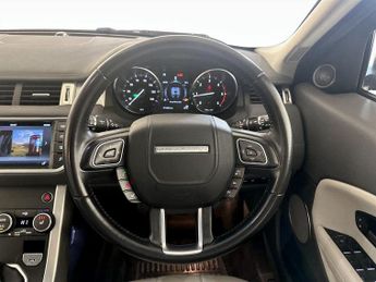 Land Rover Range Rover Evoque 2.0 eD4 SE FWD Euro 6 (s/s) 5dr