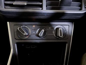 Volkswagen Polo 1.0 TSI Match Euro 6 (s/s) 5dr