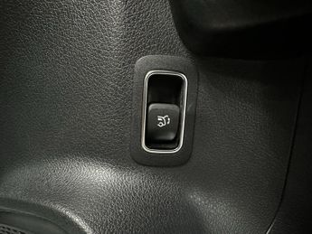 Mercedes-Benz EQA EQA 250 66.5kWh AMG Line Auto 5dr