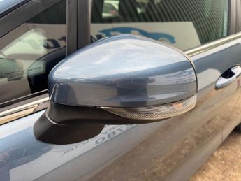 Ford Fiesta 1.0T EcoBoost Titanium Auto Euro 6 (s/s) 5dr