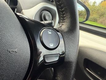 Peugeot 108 1.0 Active 2 Tronic Euro 6 5dr