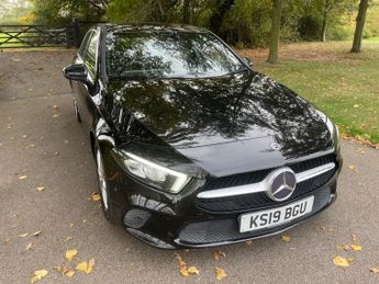 Mercedes-Benz A Class 1.5 A180d Sport (Executive) 7G-DCT Euro 6 (s/s) 5dr