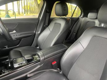 Mercedes-Benz A Class 1.5 A180d Sport (Executive) 7G-DCT Euro 6 (s/s) 5dr