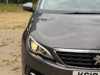 Peugeot 308 SW 1.2 PureTech Allure EAT Euro 6 (s/s) 5dr