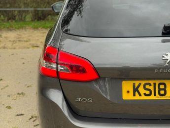 Peugeot 308 SW 1.2 PureTech Allure EAT Euro 6 (s/s) 5dr